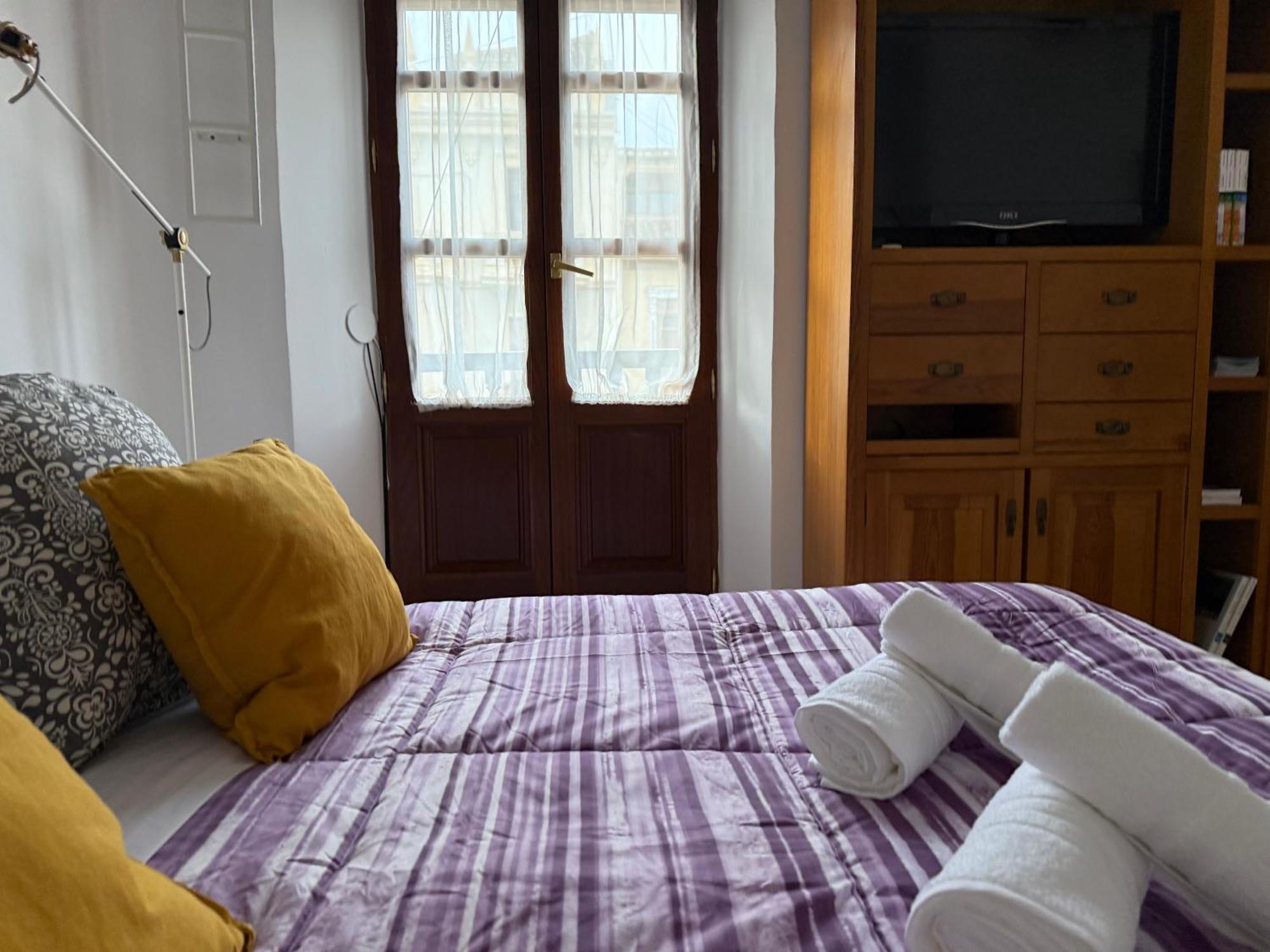 Apartamento Cozy 6 Min To Alhambra-2 Min To Cathedral Walking Granada